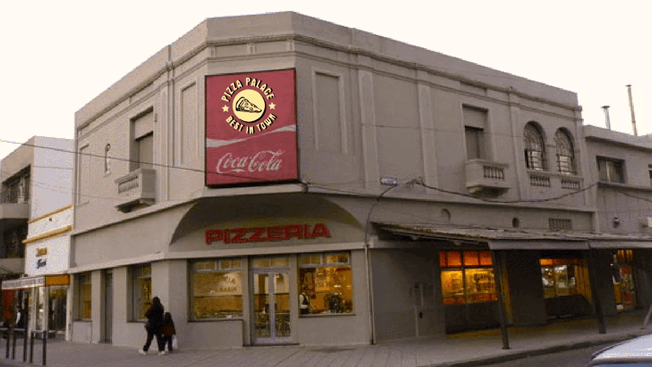 esquina de local de pizzería